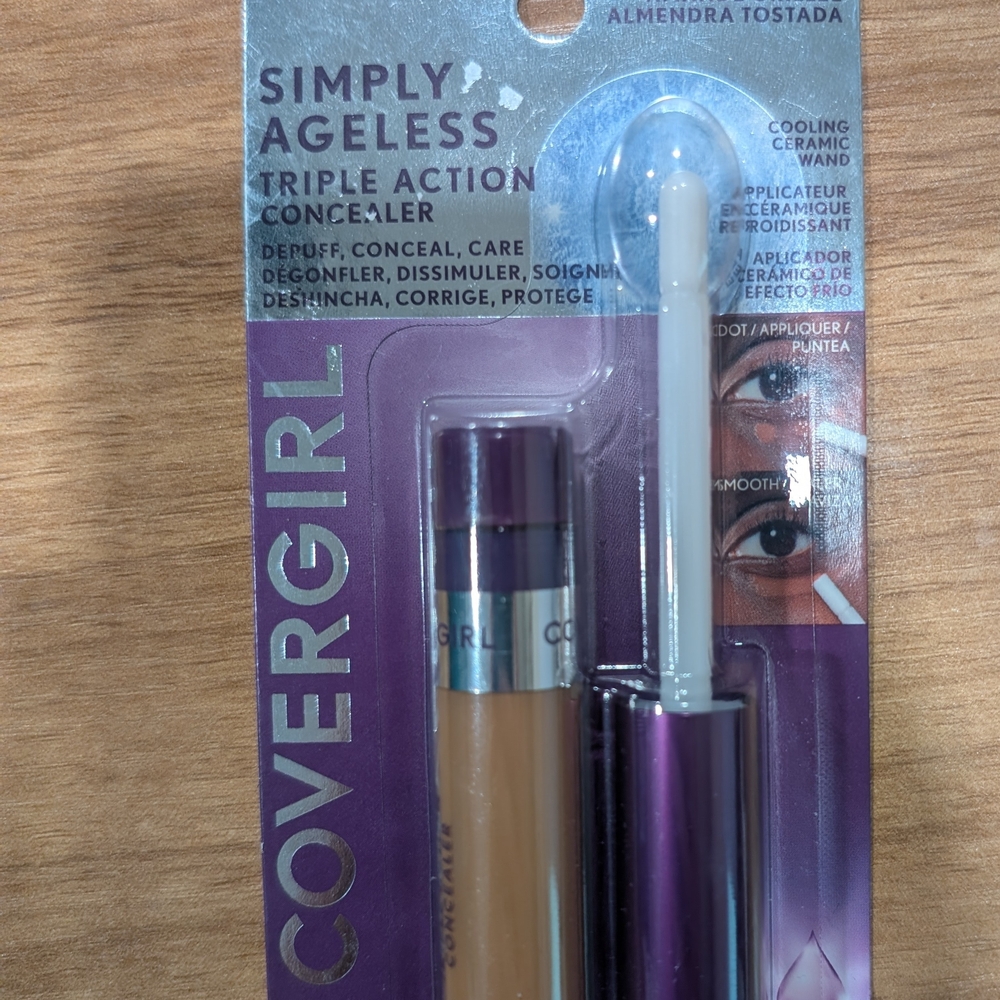 CoverGirl Simply Ageless Concealer Shade #370